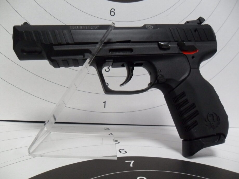 RUGER SR 22 4,5"